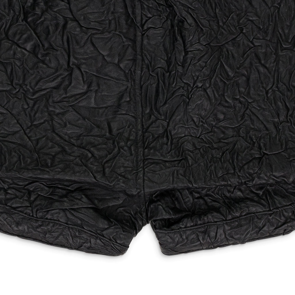 BLACK CRINKLED TAILORED SHORTS