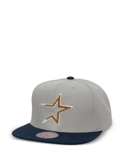 Mitchell & Ness star-embroidered baseball cap