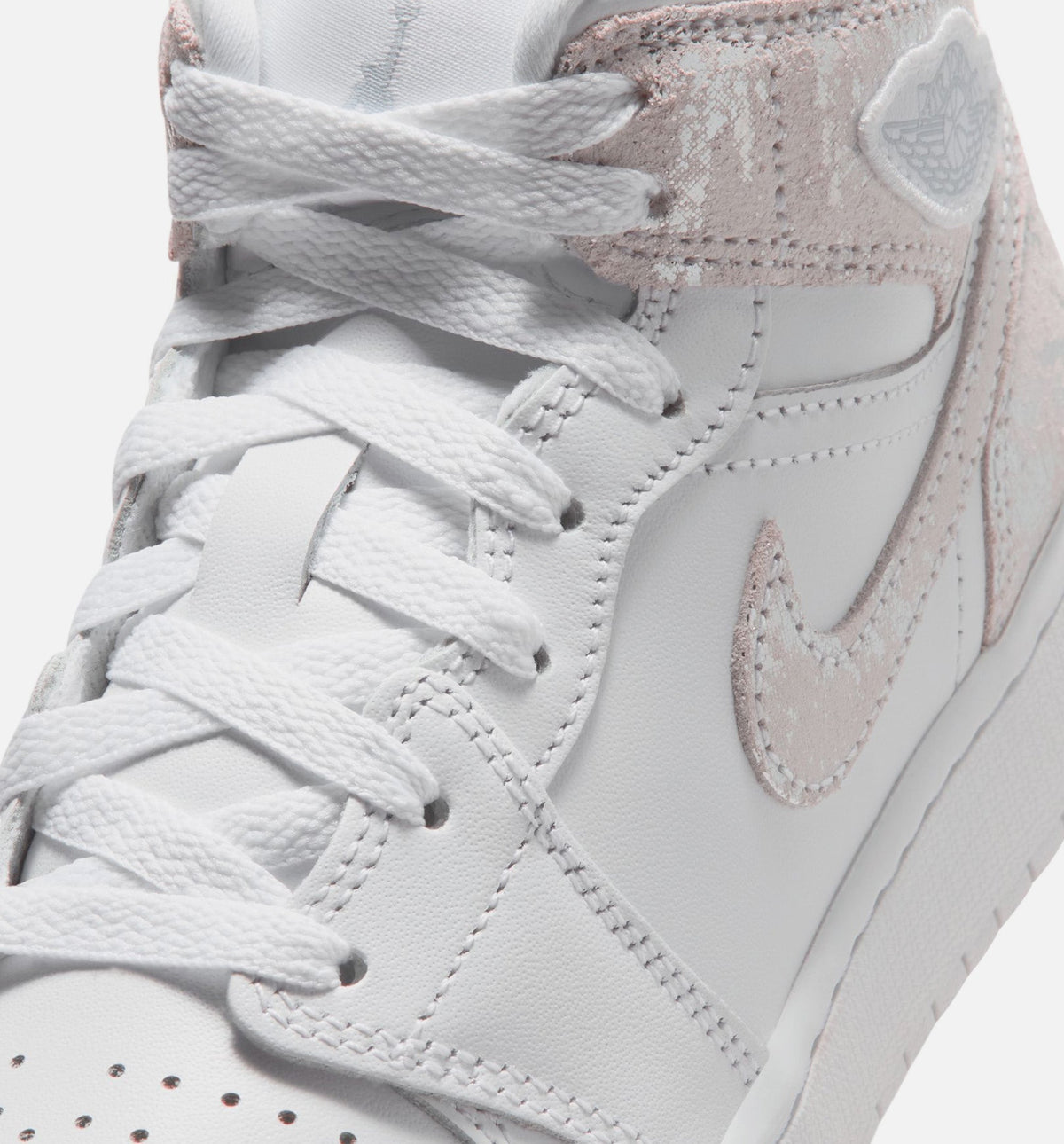 Air Jordan 1 Mid SE Grade School – White/Field Silver
