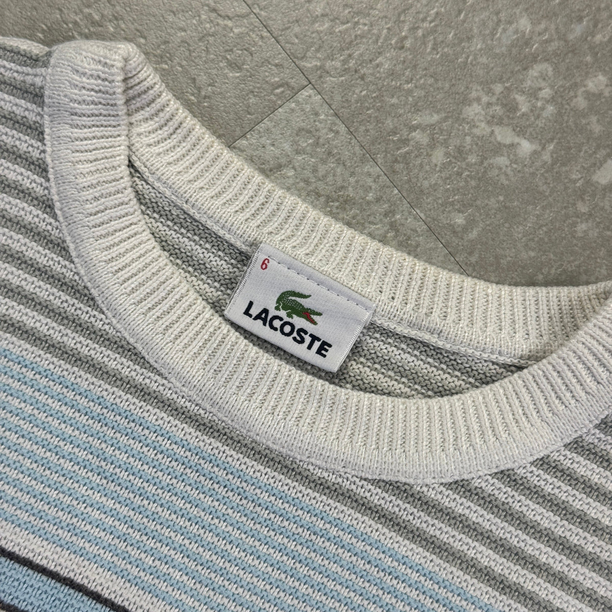 Lacoste Sweater (XL)