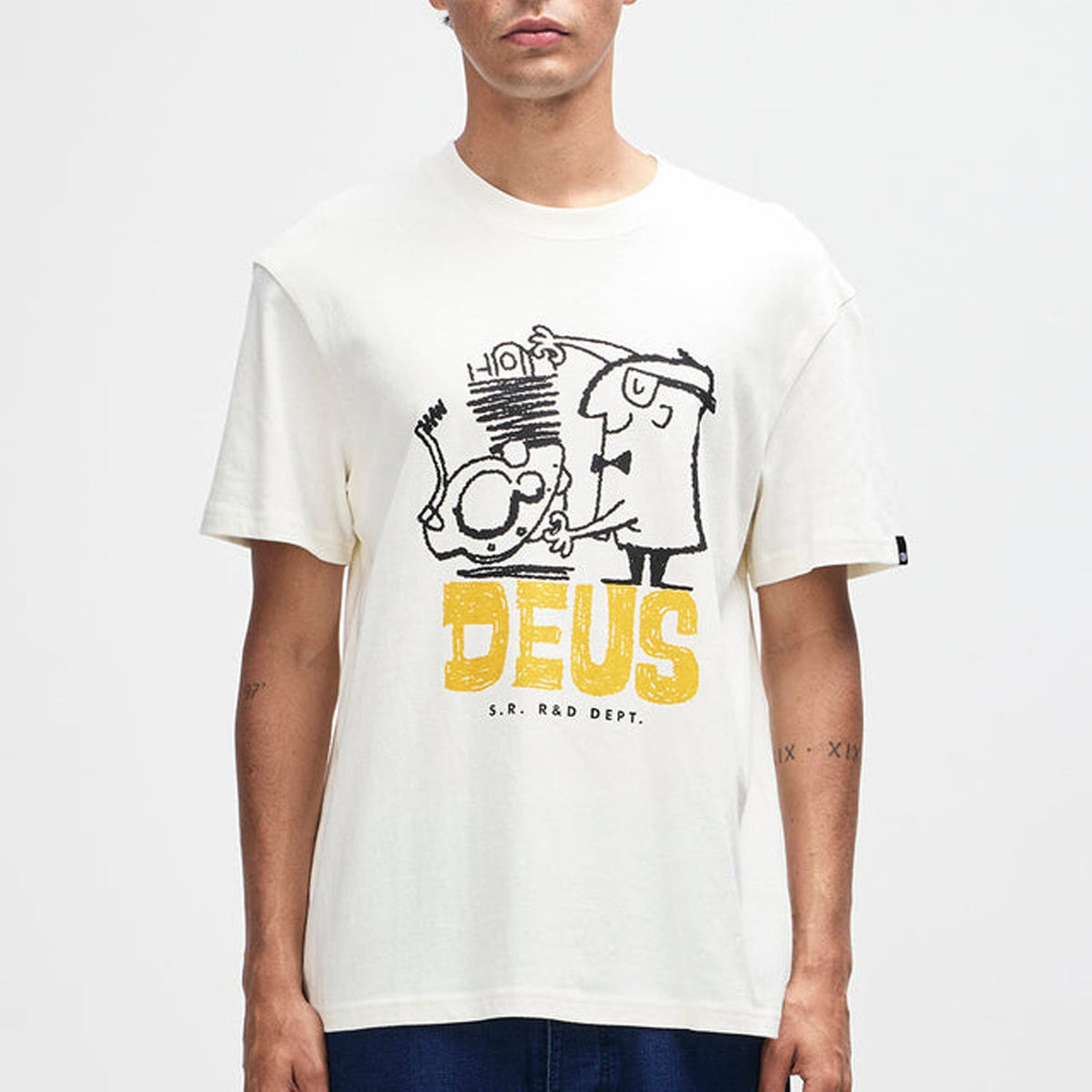 Deus Erasarolgy Tee: Pristine White