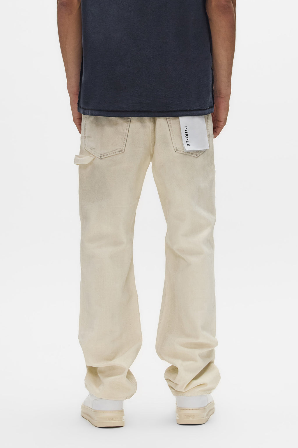 P015 Canvas Carpenter