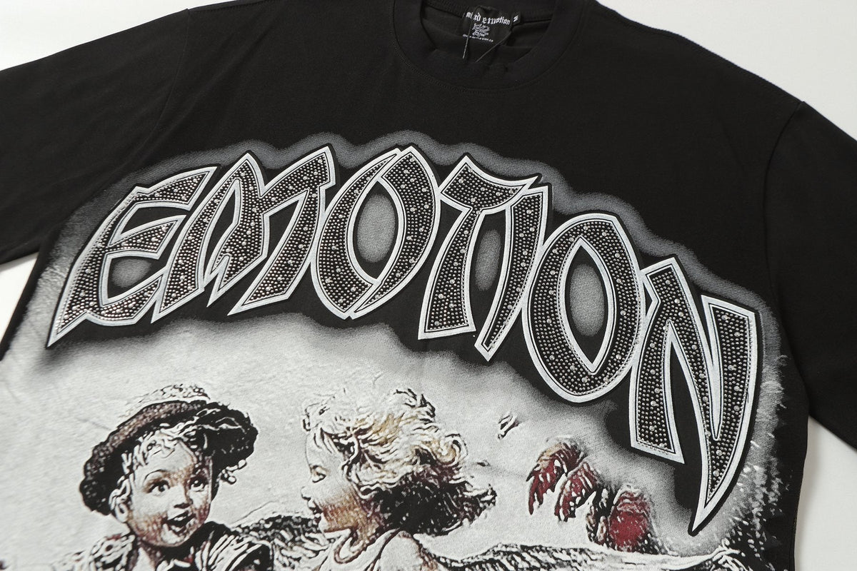 MIXED EMOTION Angel Beach Graphic T-Shirt