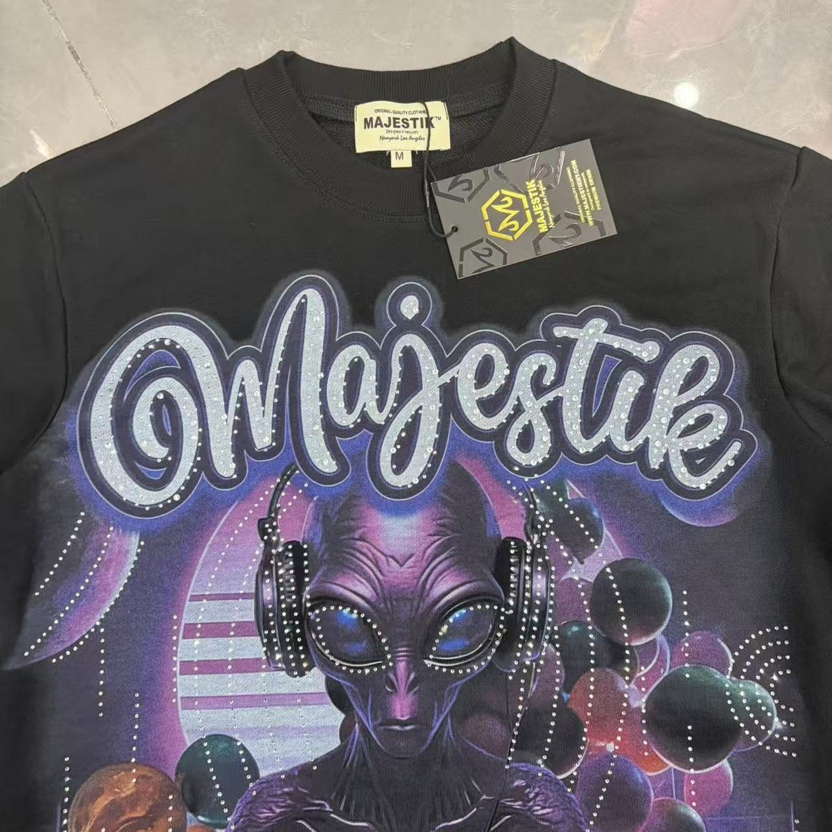 MAJESTIK Alien DJ Space Graphic T-Shirt
