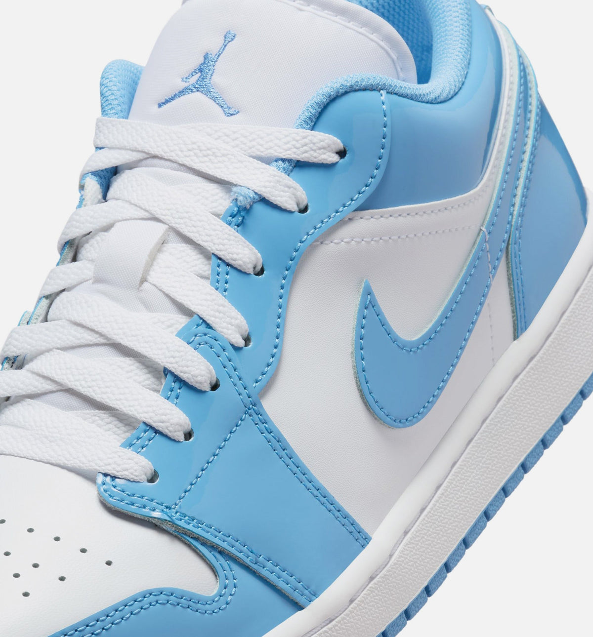 Air Jordan 1 Retro Low Mens Lifestyle Shoe - Legend Blue/White