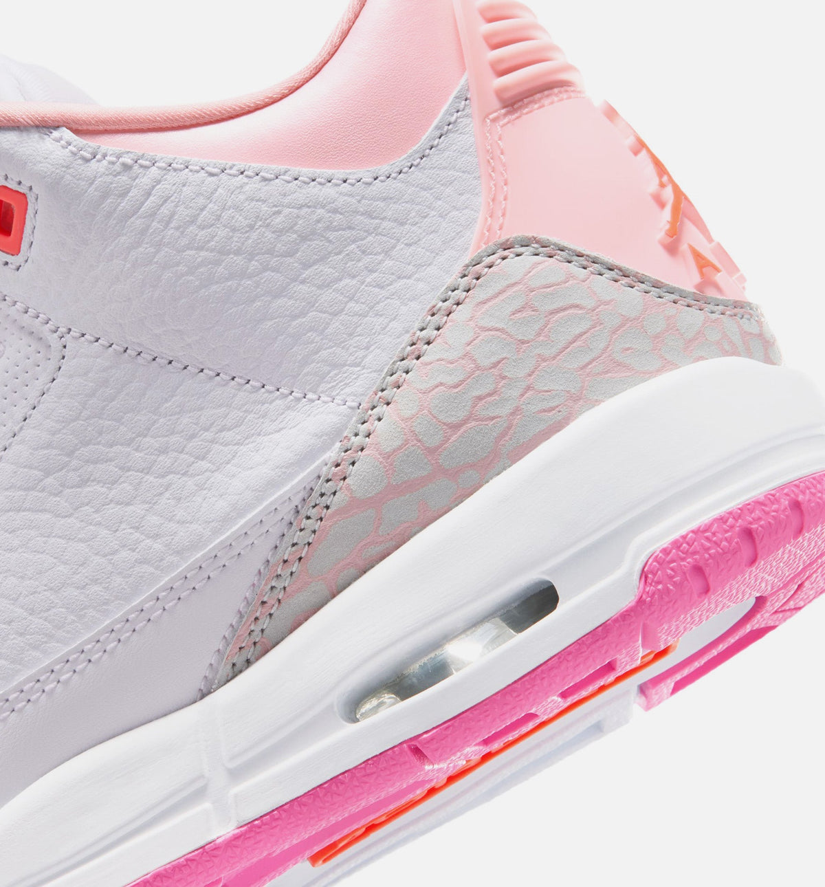 Air Jordan 3 Retro Spring Flowers Grade School Lifestyle Shoe – Pearl Pink/Pink Bloom/Pink Glow/Hyper Orange