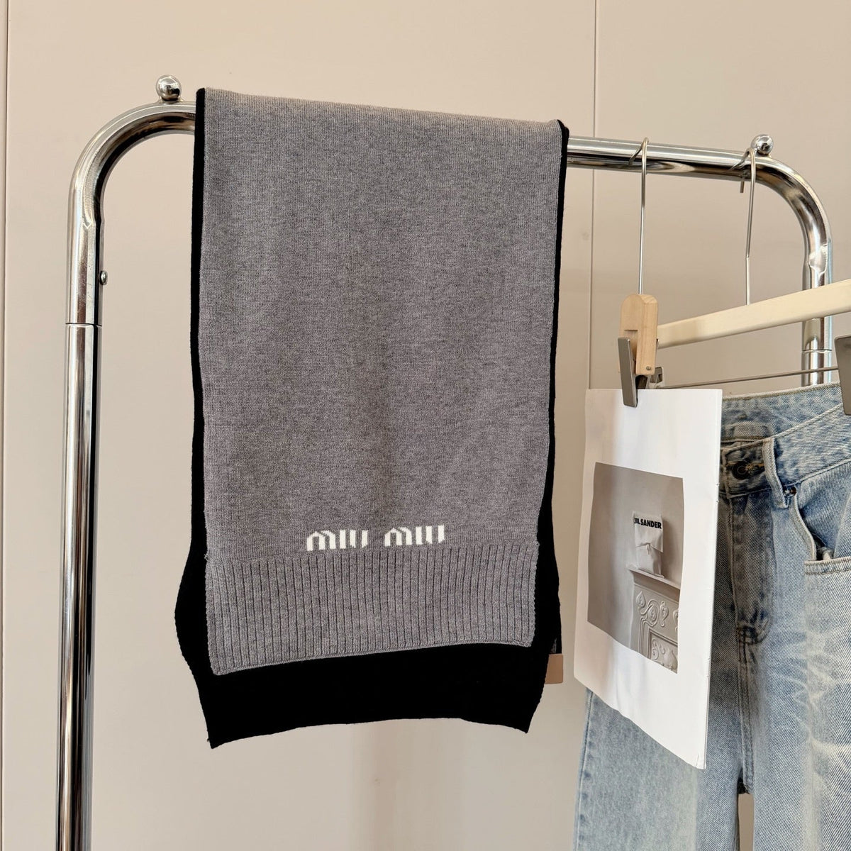 Miu Miu Style Two-Tone Rib-Knit Scarf