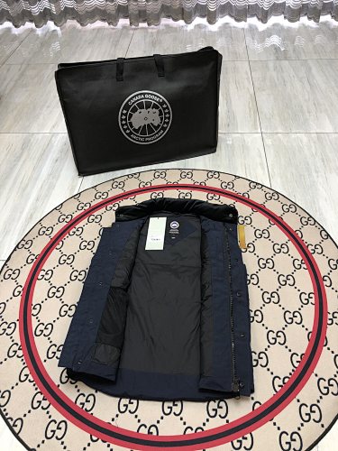Canada Goose Navy Blue Freestyle Crew Down Vest