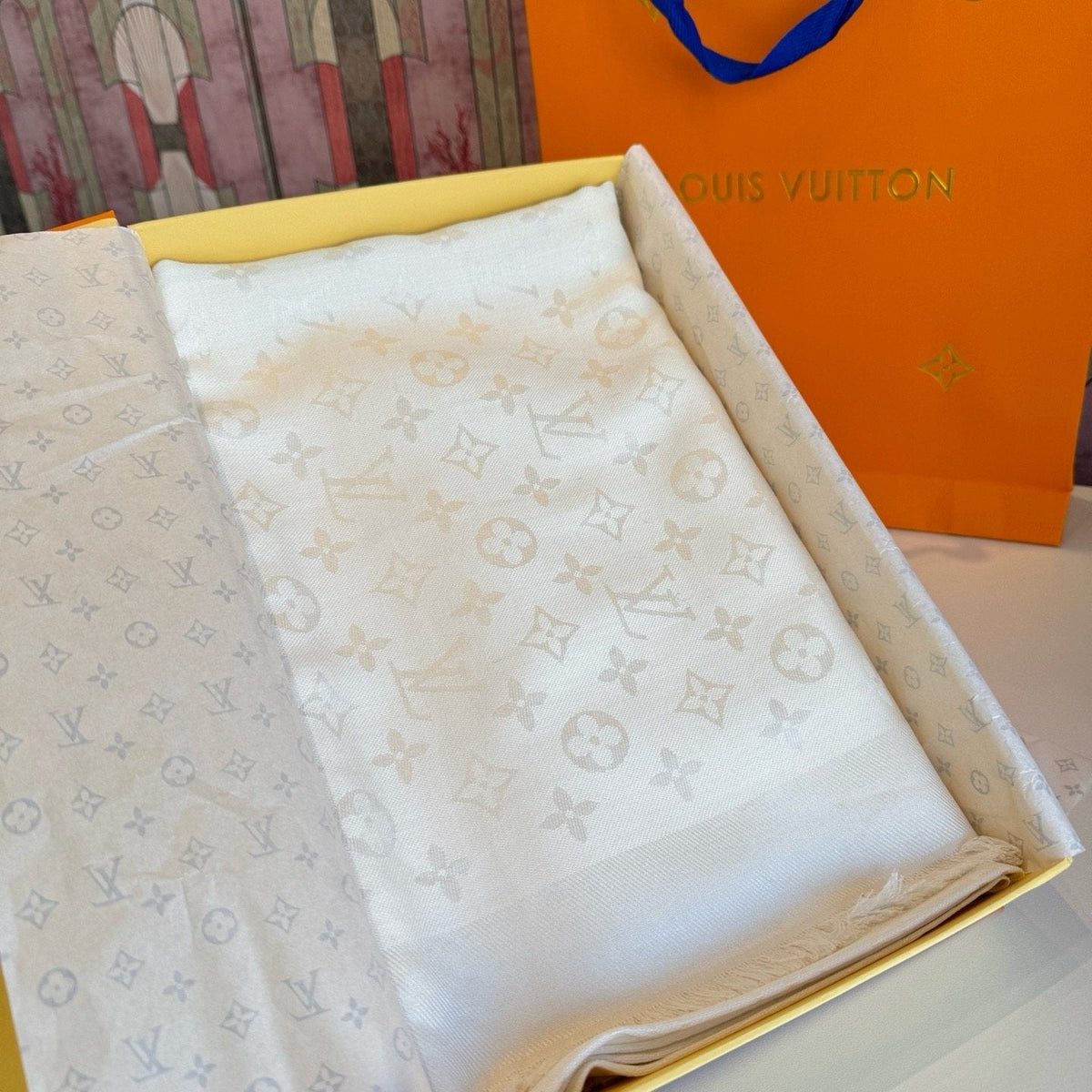 Louis Vuitton Patterned Woven Scarf