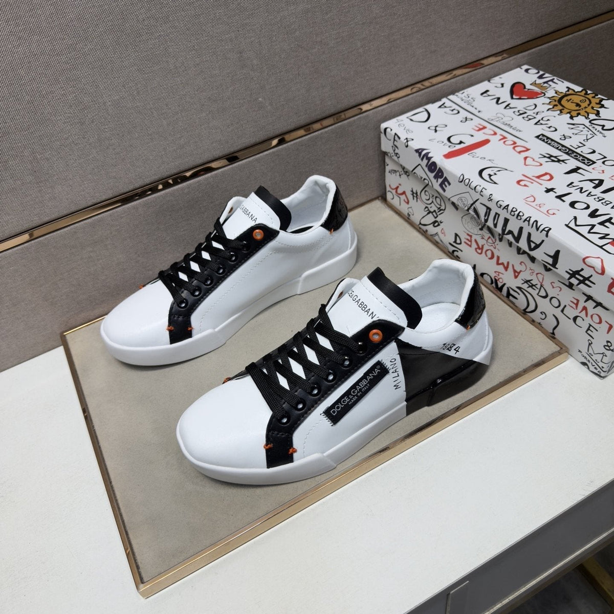 Dolce & Gabbana White Black Orange Low-Top Sneakers