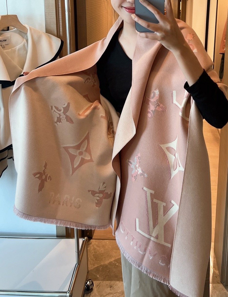 Louis Vuitton Patterned Fringed Shawl