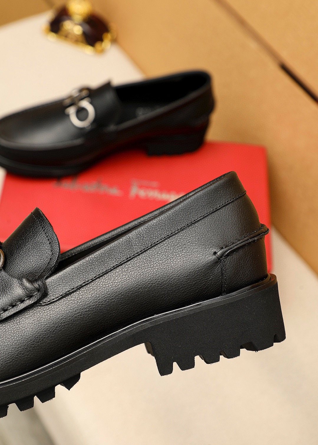 Ferragamo Black Hardware Loafers