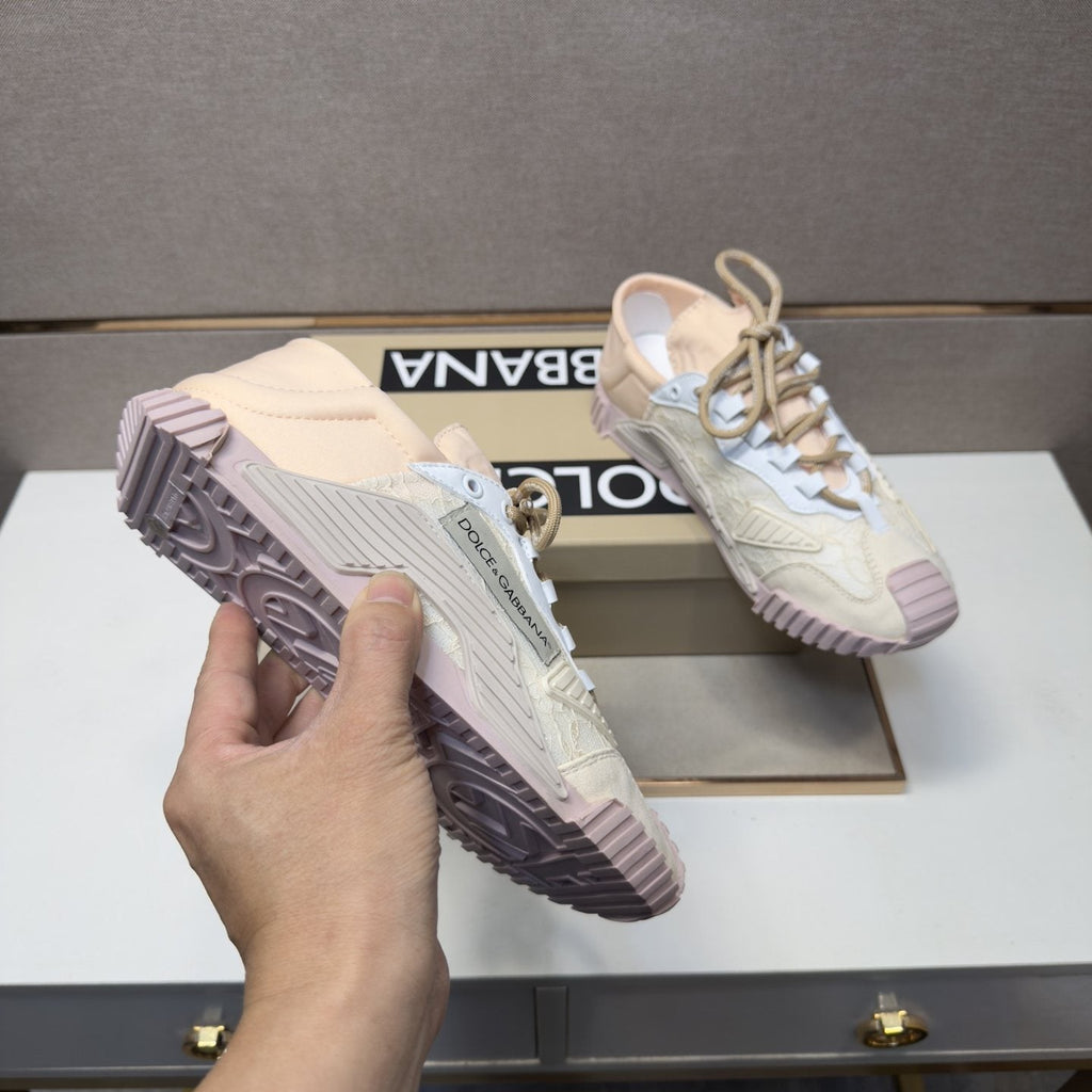 Dolce & Gabbana Cream Panel Low-Top Sneakers