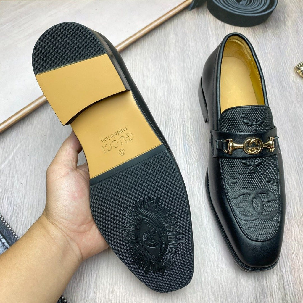Gucci Black Gold-Tone Hardware Loafers