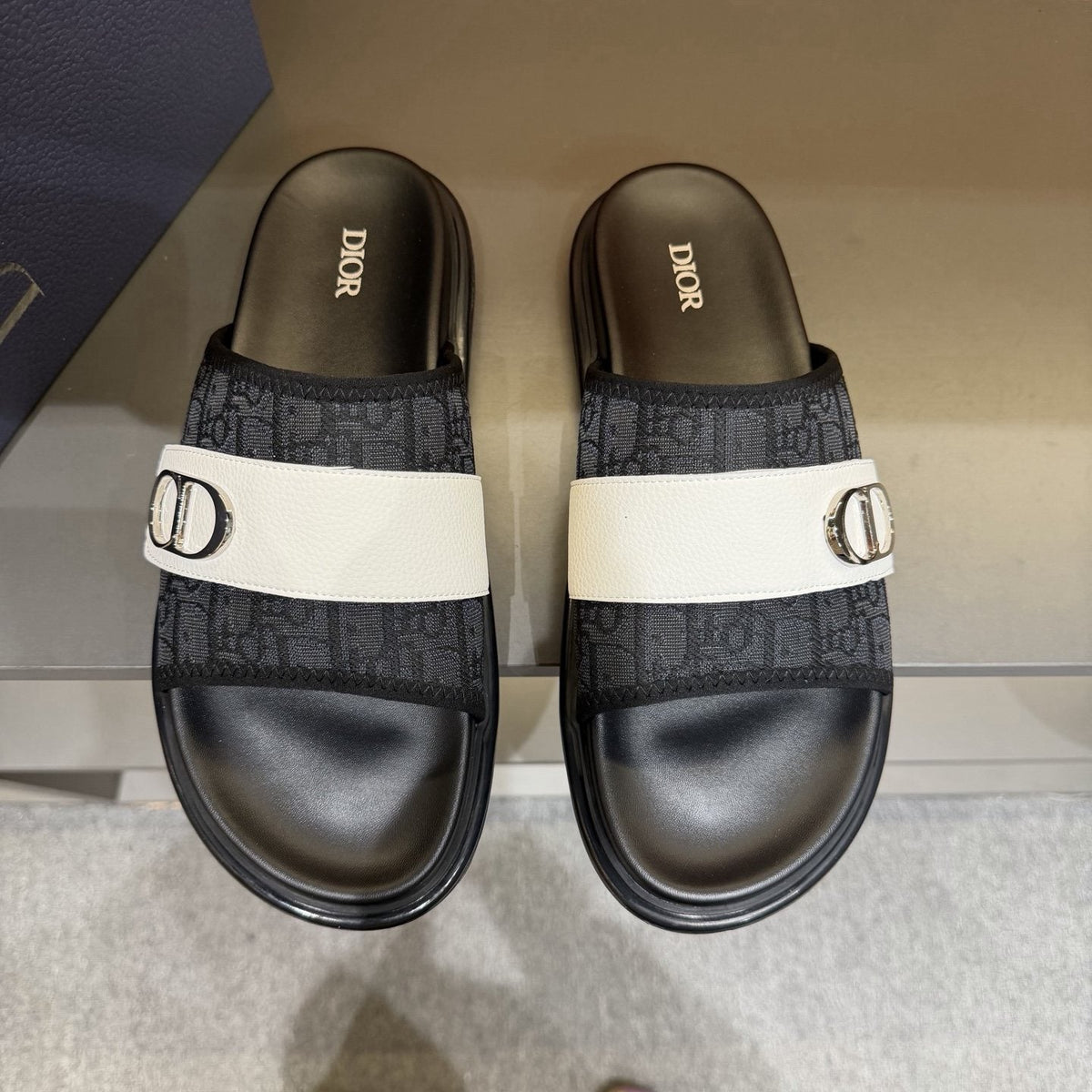 Dior Patterned Strap Slide Sandals - Open Toe